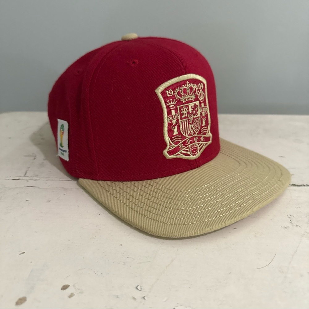 Adidas World Cup Soccer Espana 2014 Wool Blend Basball Cap - Adjustable - Picture 2 of 9